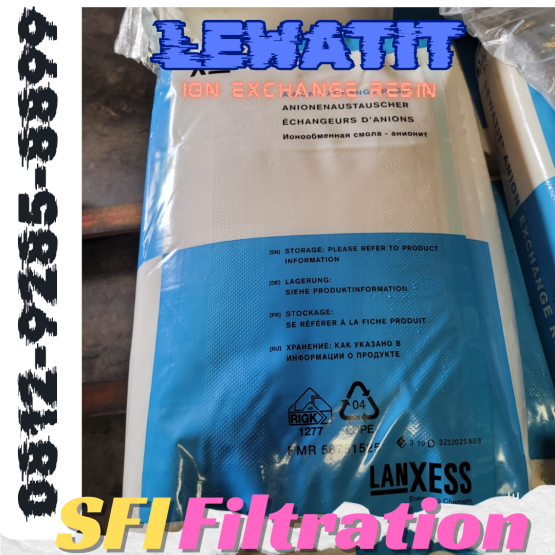 Lewatit MonoPlus M500 hadir sebagai solusi unggulan. Resin ini adalah penukar ion anion kuat (strong base anion exchange resin) yang dikembangkan oleh LANXESS, dengan teknologi monodisperse (butiran seragam) untuk performa lebih optimal.